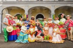 Fundación Folclórica Caña Miel